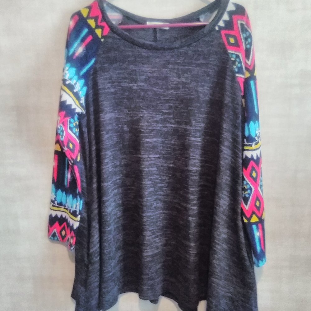 ELOGES Long Sleeve 2 Pocket Tunic Style Top